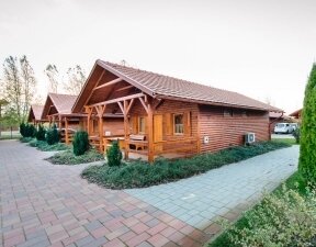 Fah&aacute;z/Bungalow
