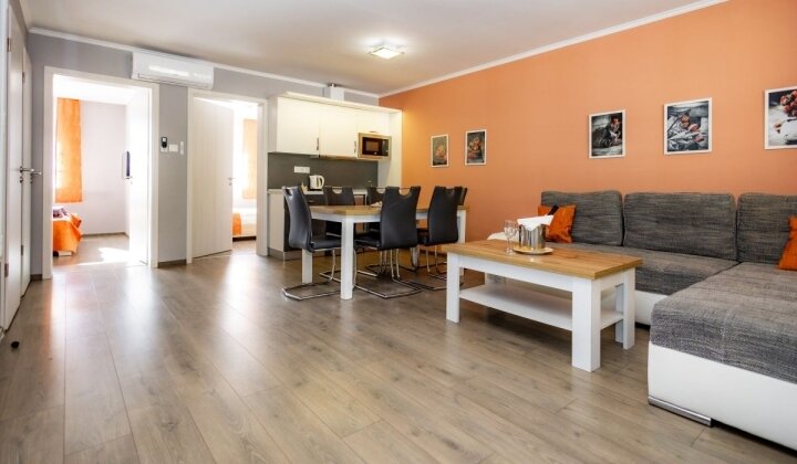 Elő- és utószezoni árlista-APARTMAN HÁZAK 2027.