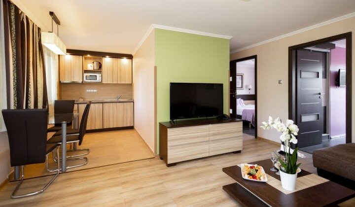 Elő- és utószezoni árlista- Luxus Apartman 2027.