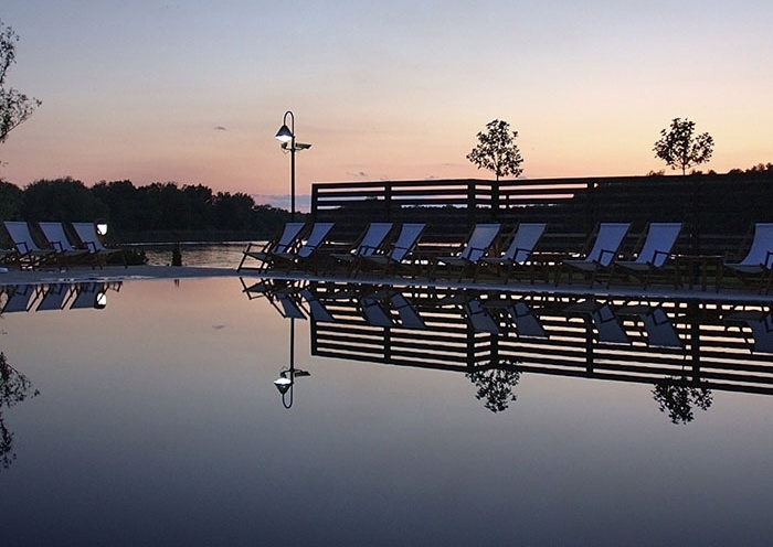 A világ 10 leglenyűgözőbb medencéi között a Tisza Balneum Hotel medencéje