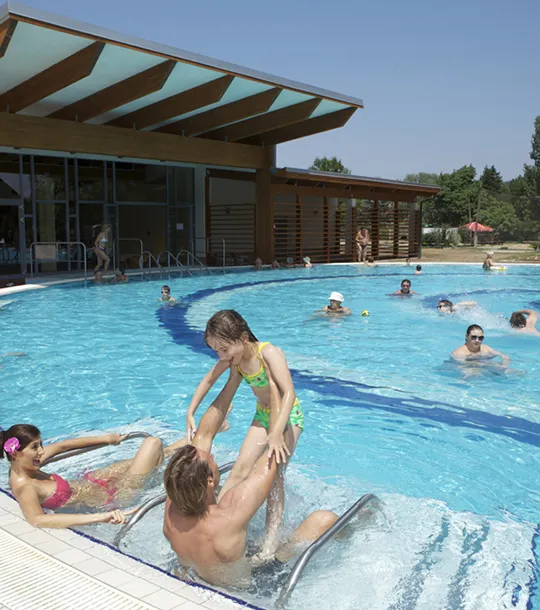 Jegyárak és kedvezmények