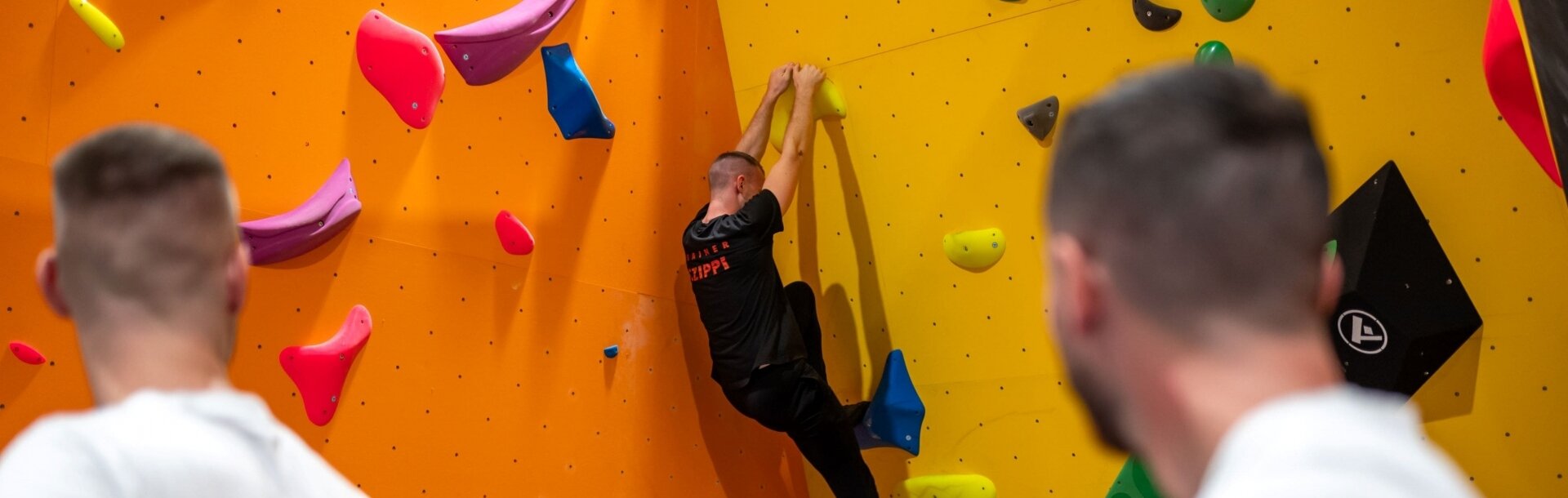 Boulderre fel!