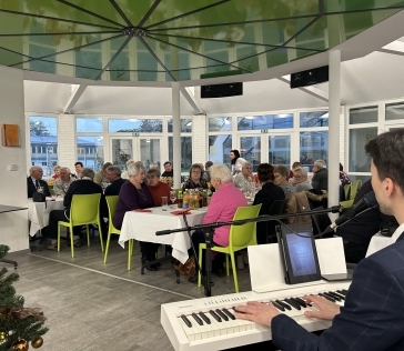 Nyugdíjas kollégáinkat köszöntöttük