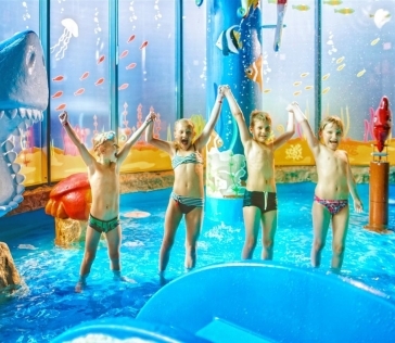 Vízben, gyümölcsben: egészség!