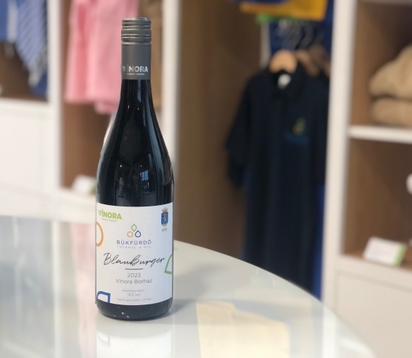 Bükfürdő-bor az ajándékbolt kínálatában