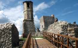 Kisnána Castle