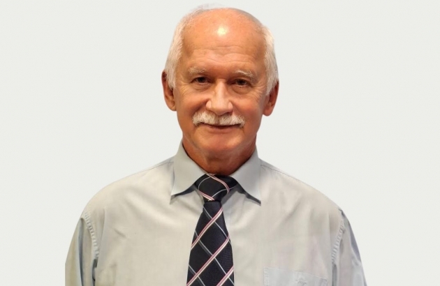 Dr. Mihály Bertus (MD)