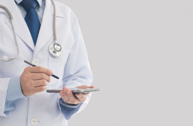 Dr. Zoltán Varga Dr. Zoltán Varga