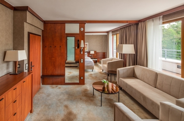 Top Floor Grand Suite