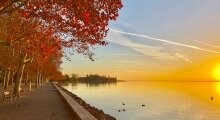 Ősszel a Balatonnál
