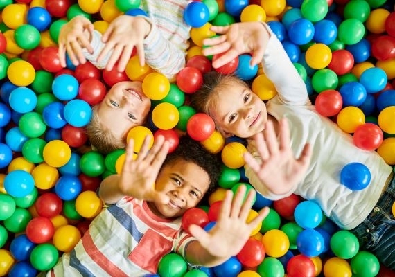 Current Children’s and Family Programs at Hotel Marina-Port**** Current Children’s and Family Programs at Hotel Marina-Port****