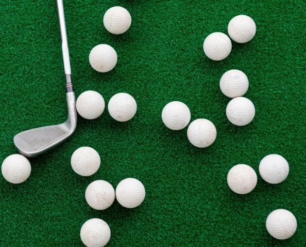 MINI GOLF