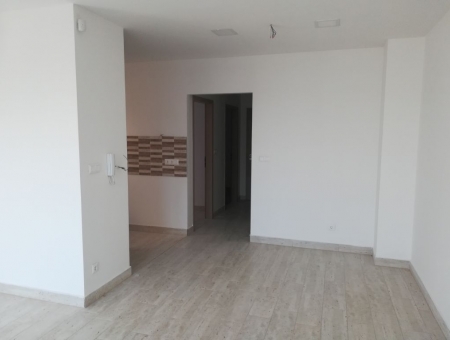 F-6. lakás, III. épület (Székesfehérvár, Móri út 146.) - Értékesítés: +36 30 9390 959