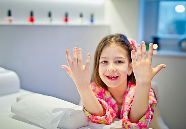 Bobo Wellness - Manicure for kids