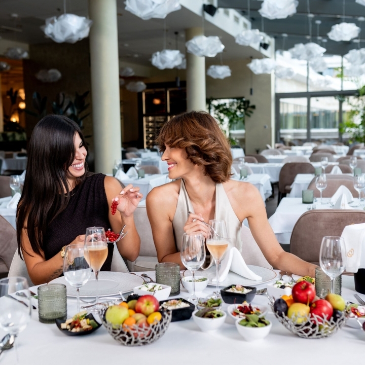 Glow & Flow – Ladies Weekend Program