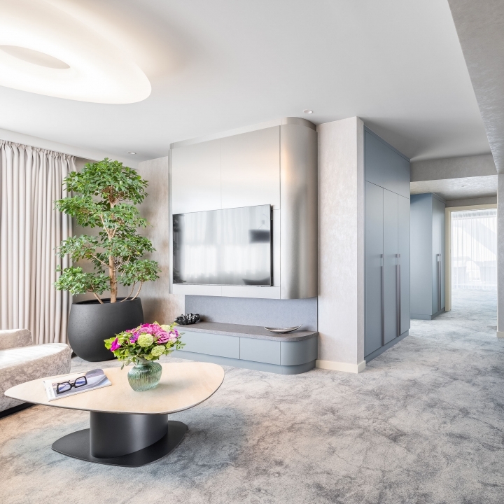 Prestige Penthouse Suite