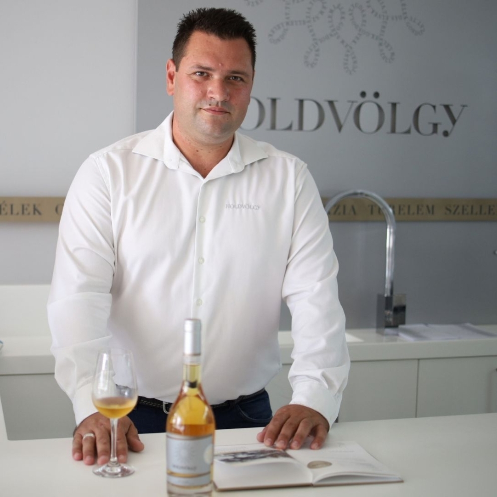 Wine & Dine with Holdvölgy Winery – Tokaj-Hegyalja