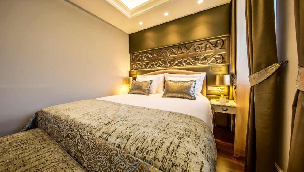 One night stay for 2 people