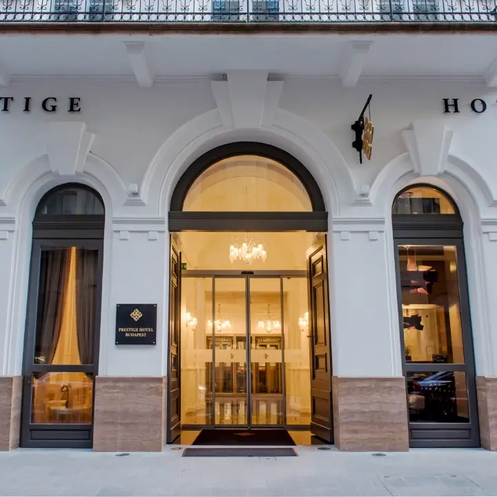 Virtuelle Tour durch die Innenräume des Prestige Hotels