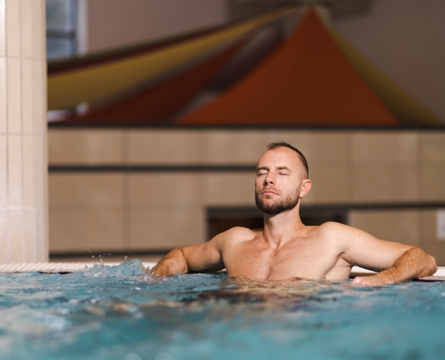 Óriás jacuzzi
