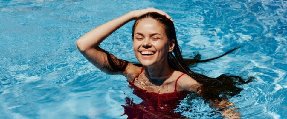 Olcsó őszi wellness: hogyan hozd ki a legtöbbet a sárvári gyógyfürdős pihenésből?