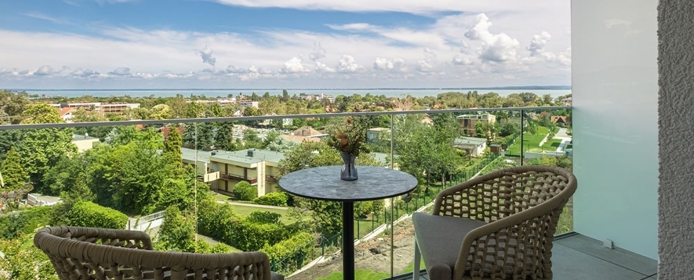 A balatoni nyár esszenciája – ezt kínálja a Hotel Vinifera
