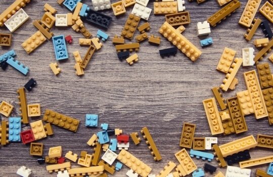 LEGO-híd: a csapatszellem-erősítő élmény