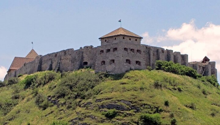 Burg Sümeg